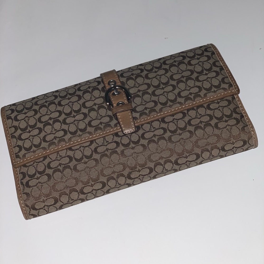 Coach Mini Signature Tan Soho Flap Buckle Wallet
